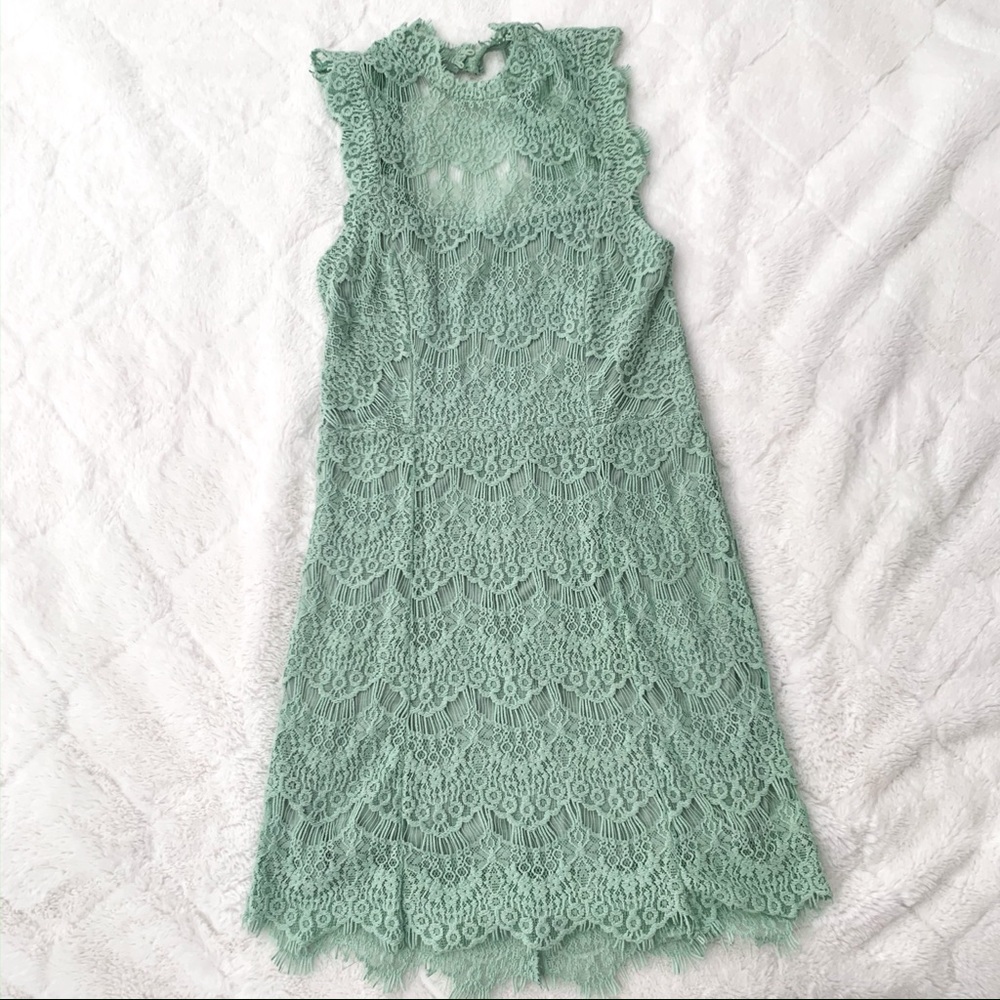 BNWT Free People lace dress - small
